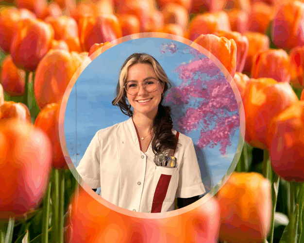 Debbie Pak Website (1) Als wijkverpleegkundige met passie werk in de zorg, mijn ondernemersreis begon en waarom ik elke dag met plezier naar mijn werk ga.