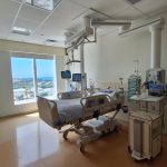 IC-verpleegkundige Sanne aan het werk op Aruba